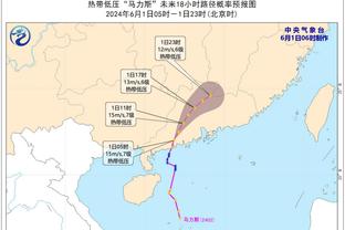 记者：瓦拉内周四训练了，但滕哈赫表示一些球员的情况存在疑问